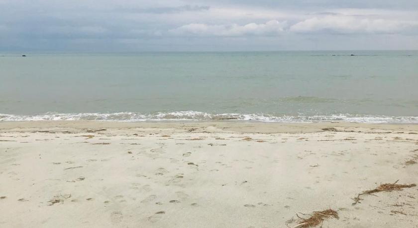 Nisel Seaside photo