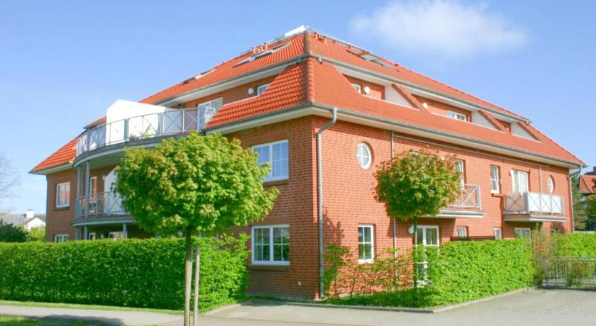 Nautic 16 — Hotel in Laboe