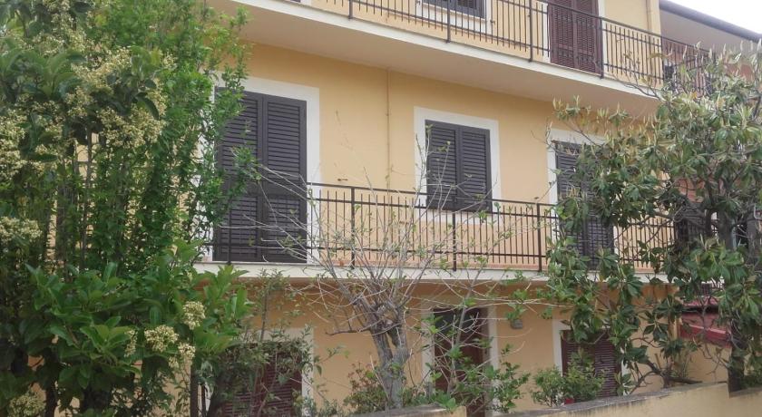 Casa Borrelli