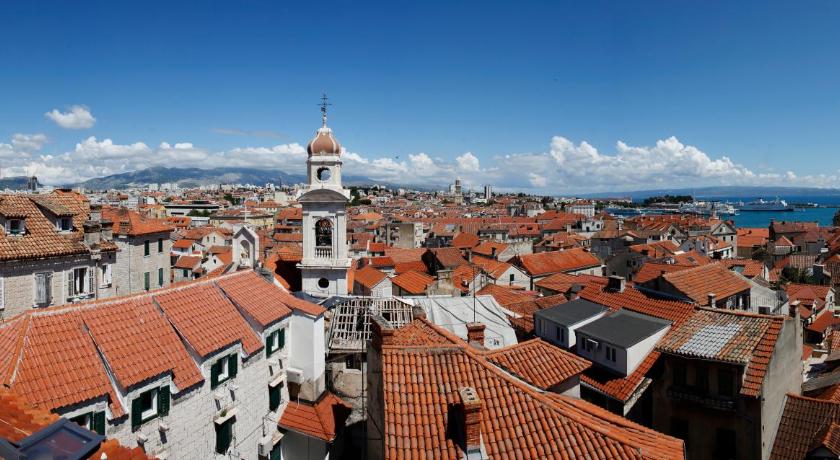 Old Town Borgo Luxury apartment photo