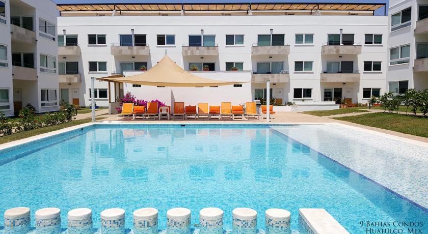 9 Bahias Condos con club de playa — Hotel in Tangolunda
