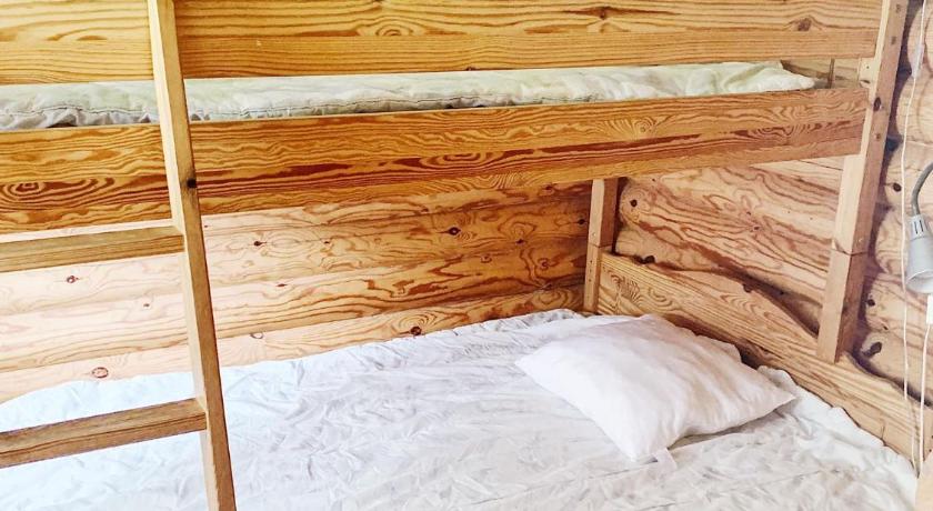 Image of One-Bedroom Cottage - Pets Not Allowed 4