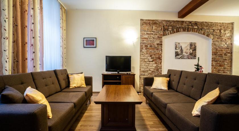 Old City Apartments photo