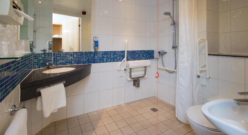 Holiday Inn Express Bedford