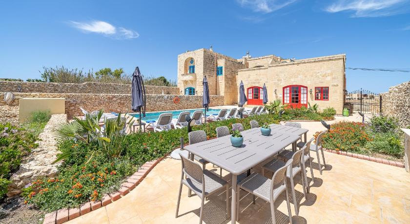 Bed & Breakfast Bertinas Boutique Living San Lawrenz, Malta - book