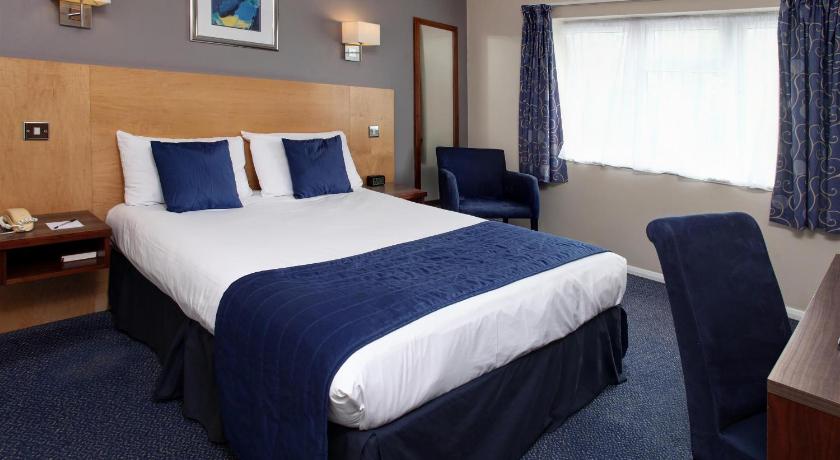 BEST WESTERN Gatwick Skylane Hotel