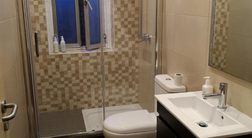Guesthouse Monsanto - 4