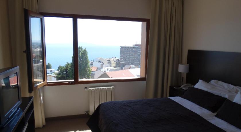 Image of Triple Room 1