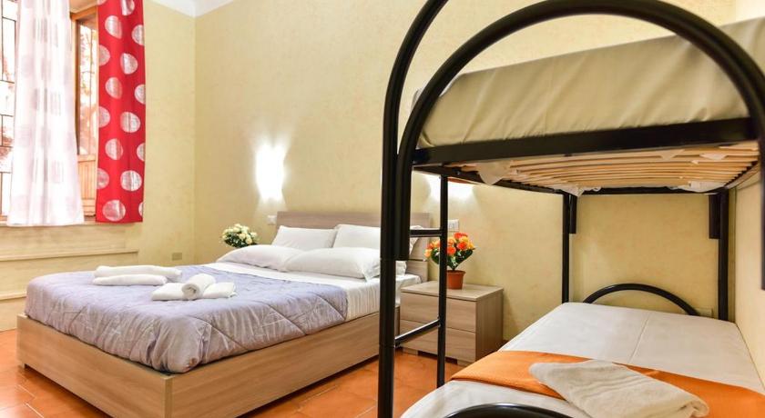 B&B Rome Terminal House - image 3