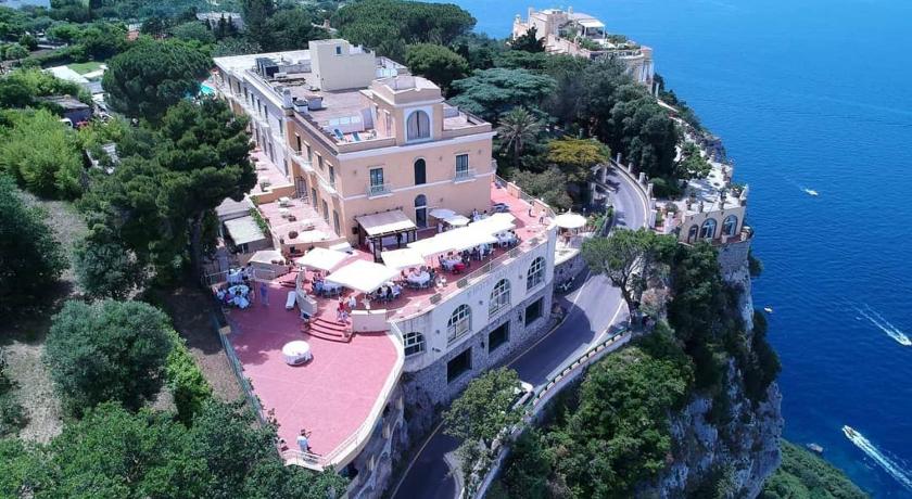 Hotel San Michele