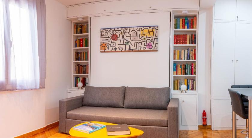 Martin's Akropolis Studio — Hotel in Athens