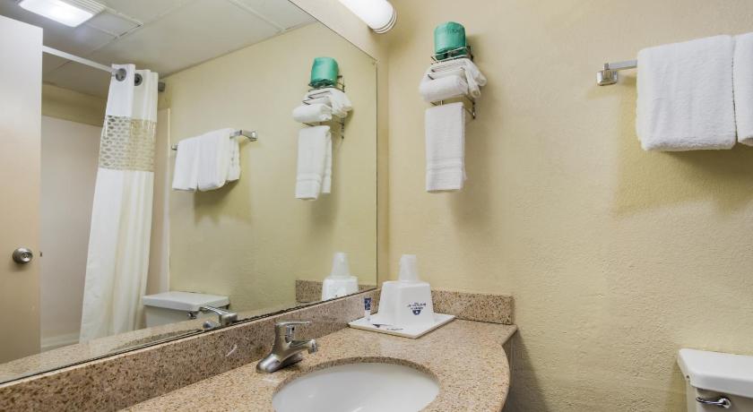 Americas Best Value Inn Tulsa at I-44