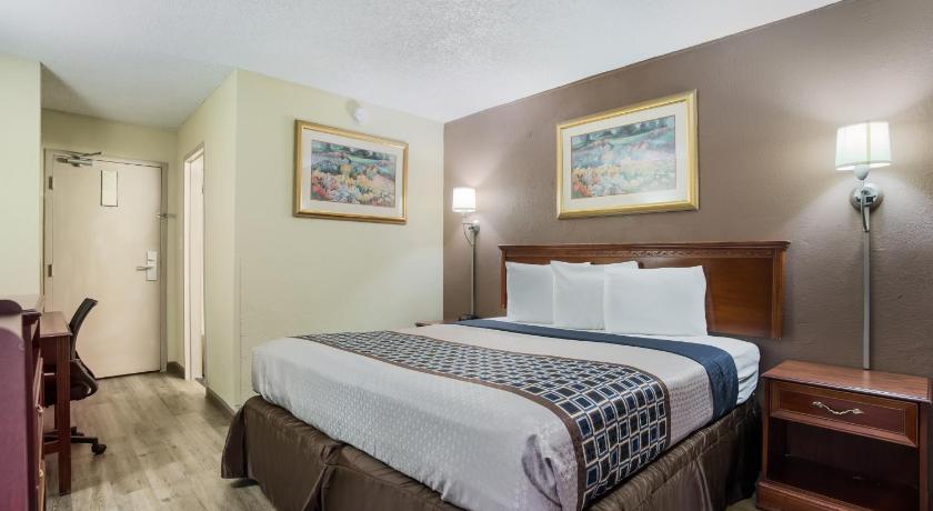 Americas Best Value Inn Tulsa at I-44