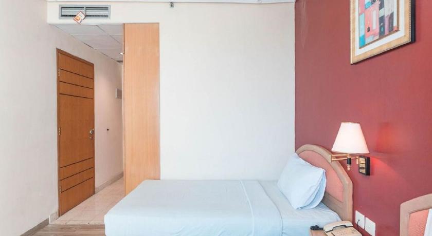 OYO 784 Hotel Bulevar photo