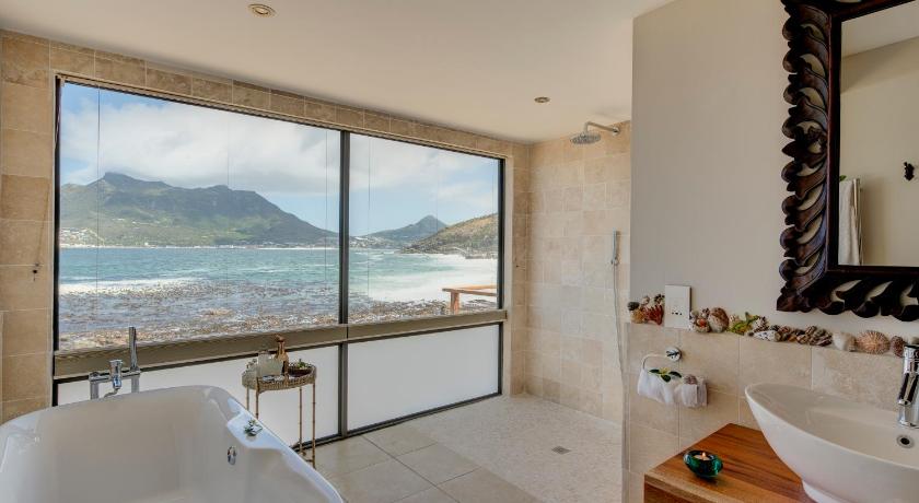 Image of Island Suite 2