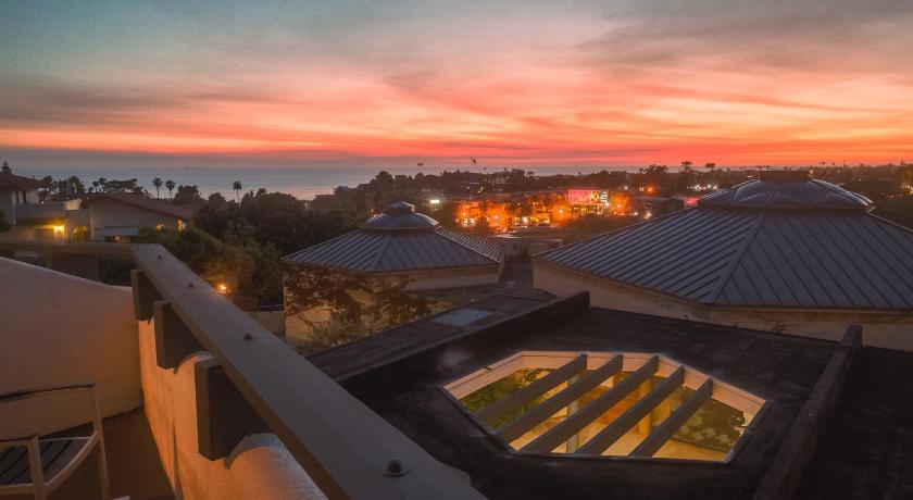 Best Western Encinitas Inn and Suites at Moonlight Beach