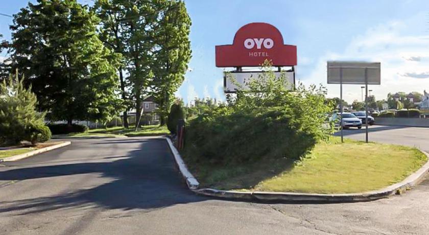 OYO Hotel Edison NJ Route 1