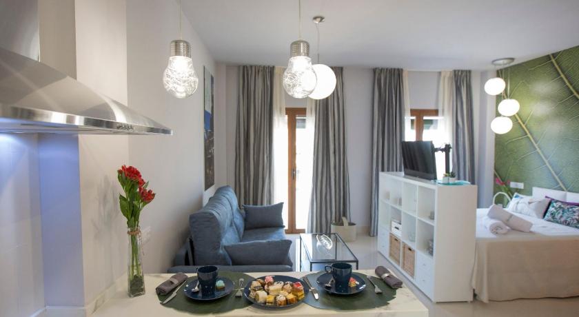 Image of Studio Apartment 12