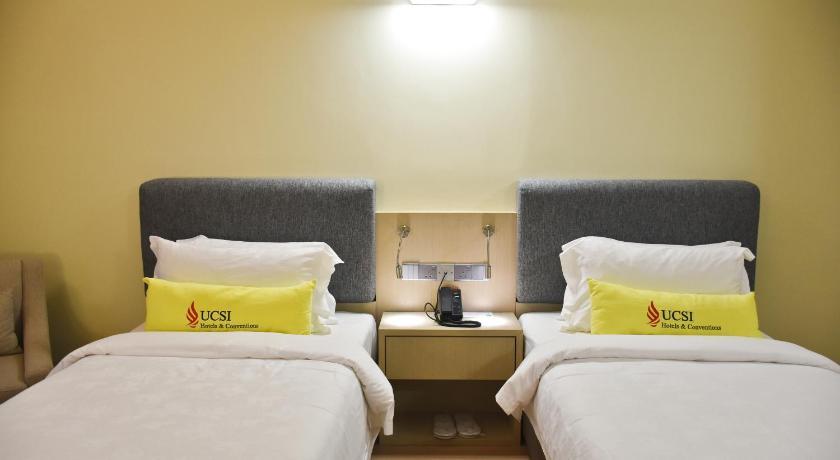 Image of Superior Room Twin 7