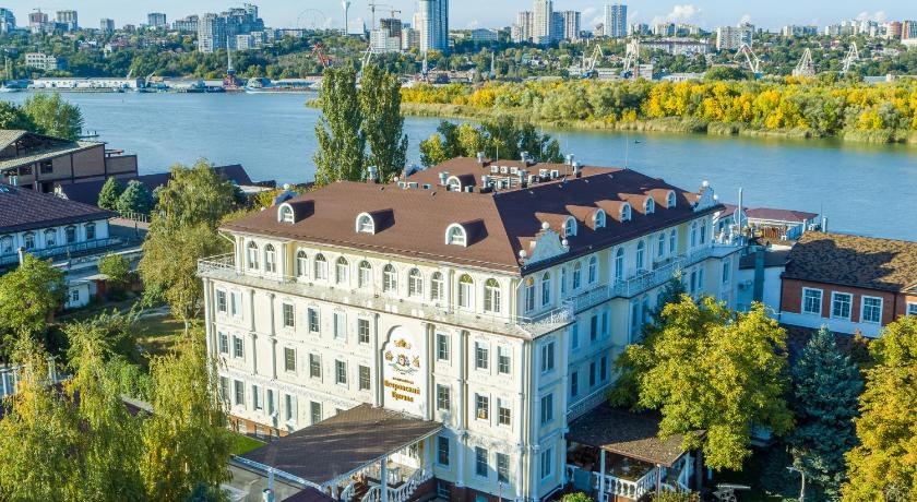 Petrovsky Prichal Hotel & SPA