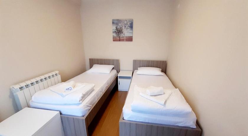 Pilon apartments photo
