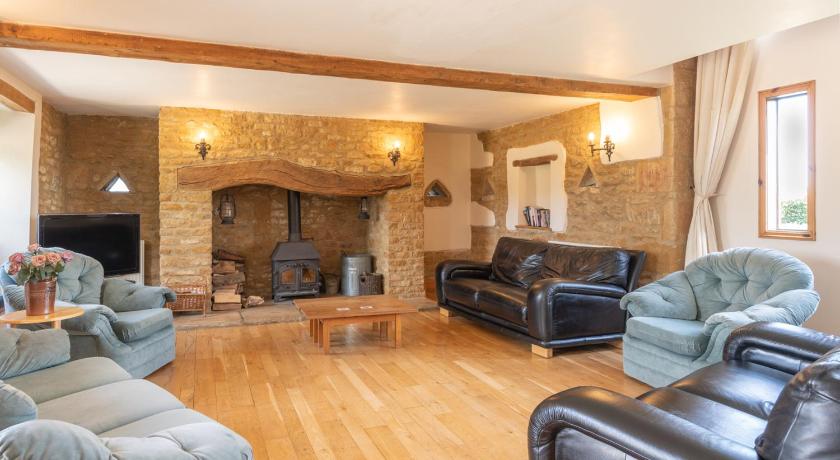 Jay Barn - Ash Farm Cotswolds photo