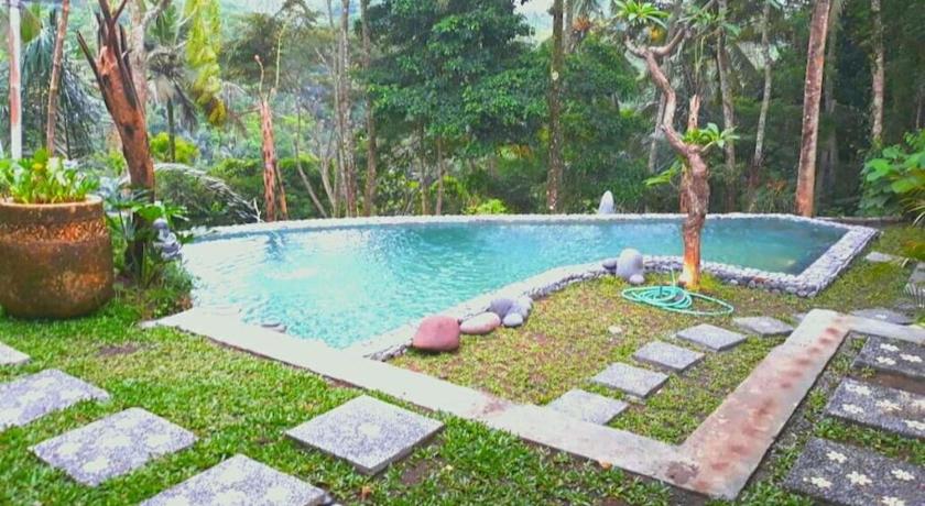 Amara Giri 1 — Hotel in Bali