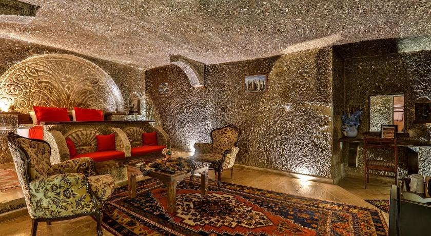 Hidden Cave Hotel