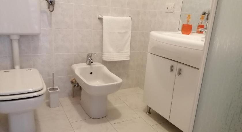 LAGO DI COMO LAKE APARTMENT CASA VACANZe photo