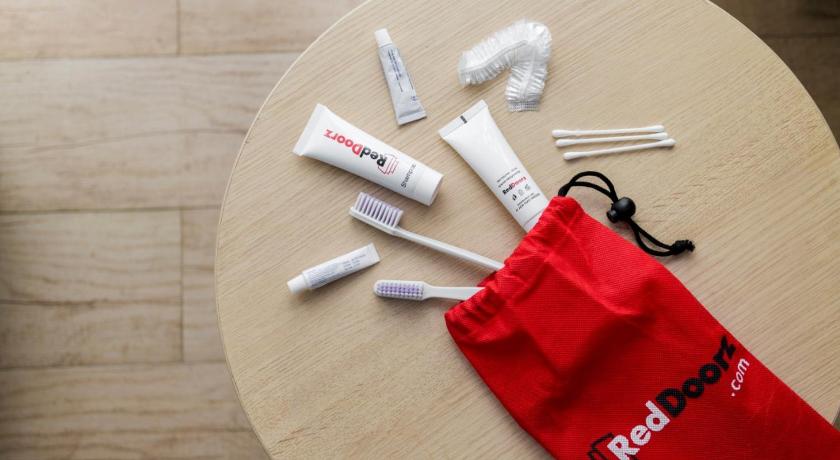 望加锡 OYO 1075 Rumah Indah Losari Inn 2星级 酒店 套房