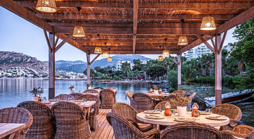 Cape Bodrum Luxury Hotel & Beach