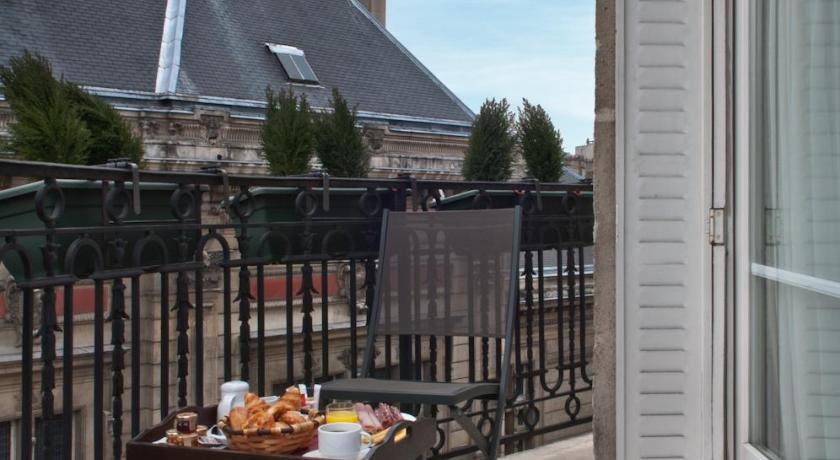 Image of Classic with Balcony 1