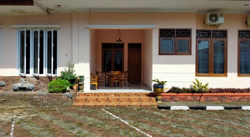 Grand Mutiara Hotel Puncak – Puncak, PA