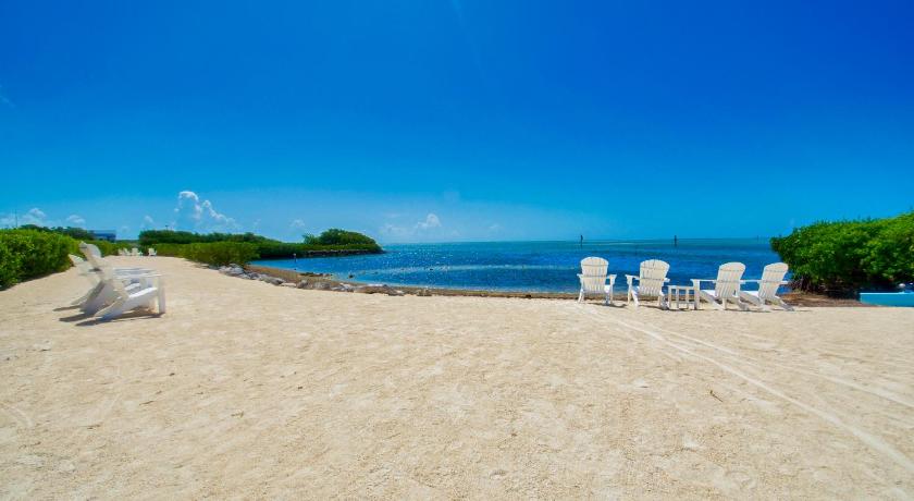 Angler's Reef Resort photo
