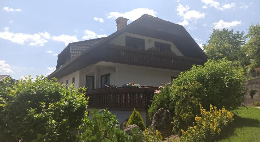 Apartments Skok — Hotel in Bled