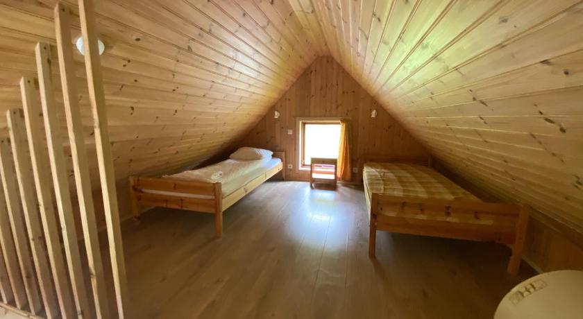 Image of 3-Bedroom House 9