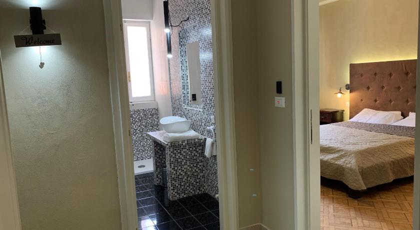 Image of Two Adjacent Double Rooms 1