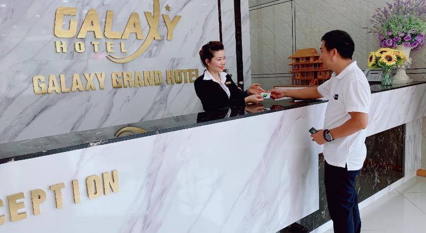 山罗 Galaxy Grand Hotel. 酒店 餐厅