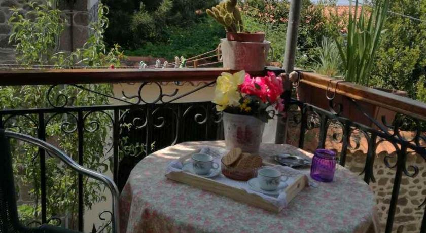 Machi's Guest House photo