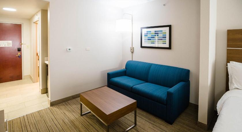 Holiday Inn Express Hotel & Suites Knoxville-Farragut