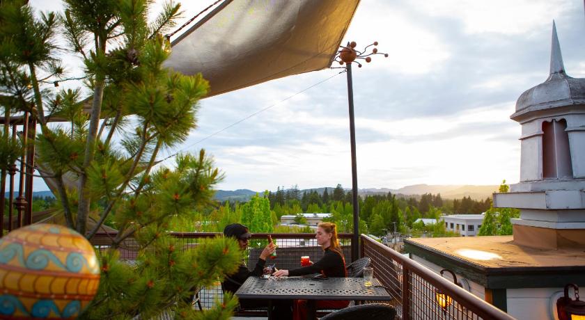 McMenamins Hotel Oregon photo