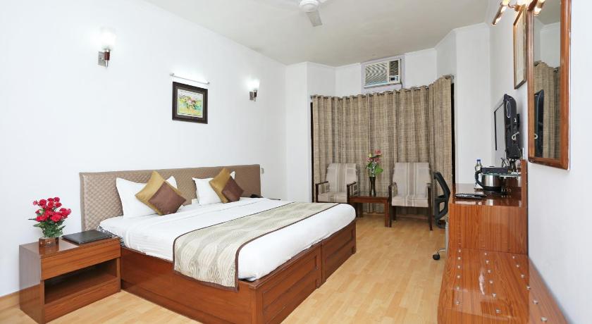 Hotel Windsor Castle Cyber City - image 16