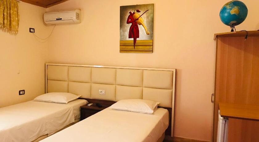 Gold Guest House & Bar photo