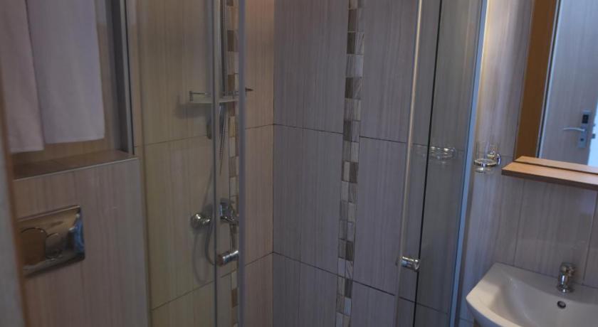 Bumerang Suite Hotel