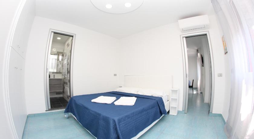 Mondo Suites Apartments photo