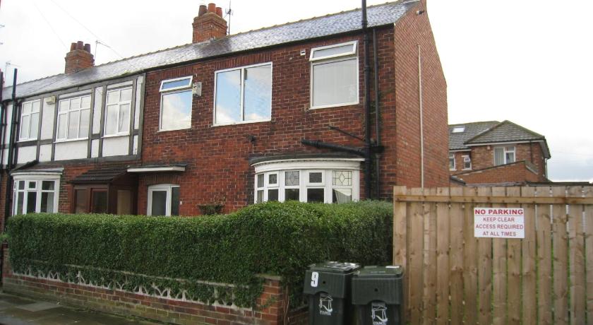 Eastgate Road - image 2