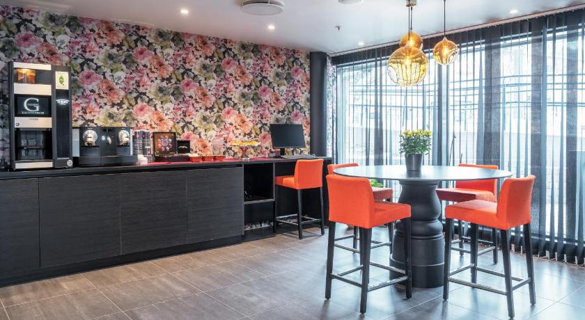 Thon Hotel Hammerfest photo