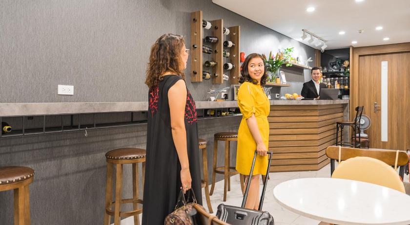 ハノイ Narcissus Hotel and Apartment 4つ星 ホテル プール