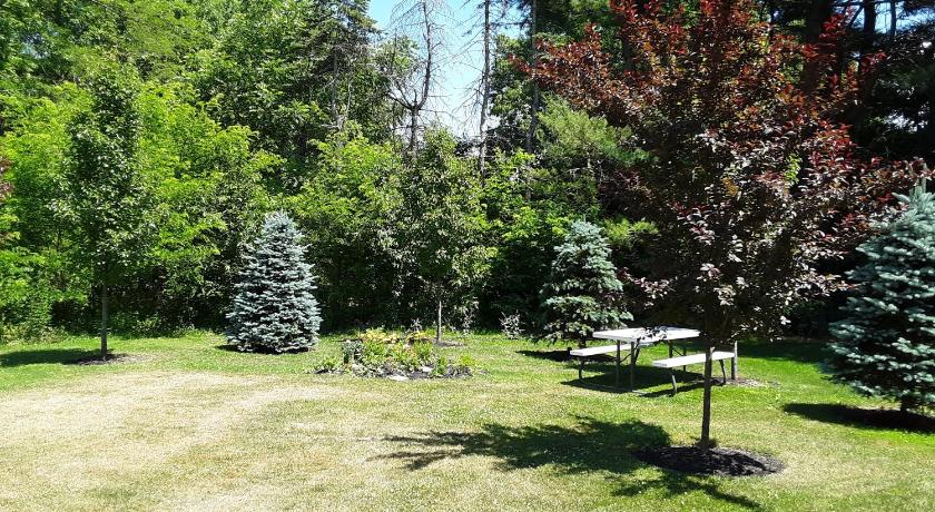 The Fields of Eden Inn photo