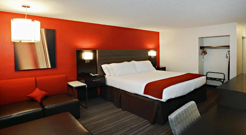 Holiday Inn Express Brentwood-South Cool Springs